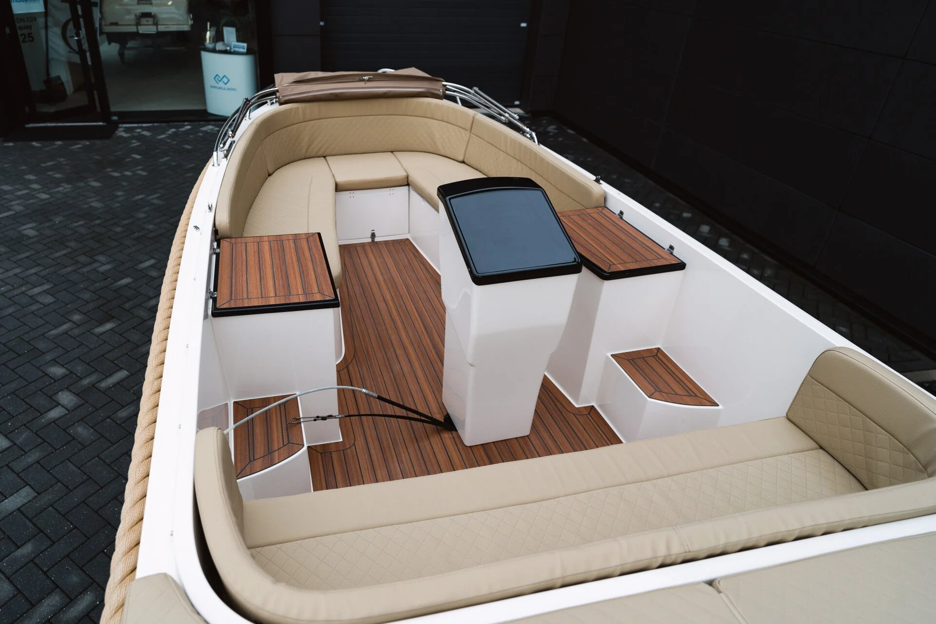 Lago Amore 606 Tendersloep - Image 11