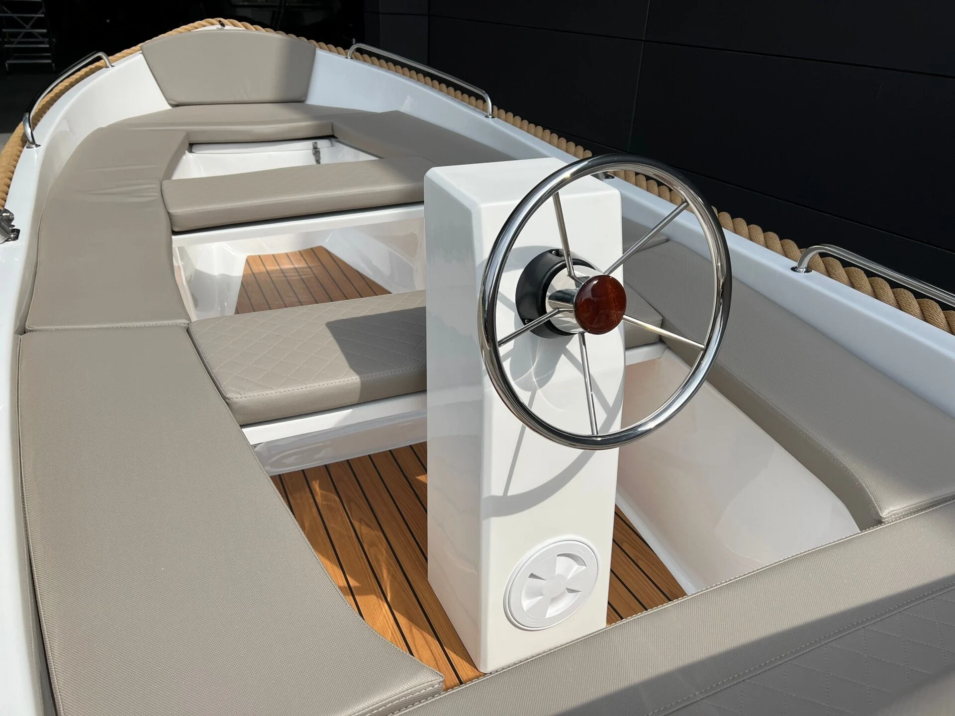 Marinaut 430 elektrische klassieke sloep 4 meter - Image 22