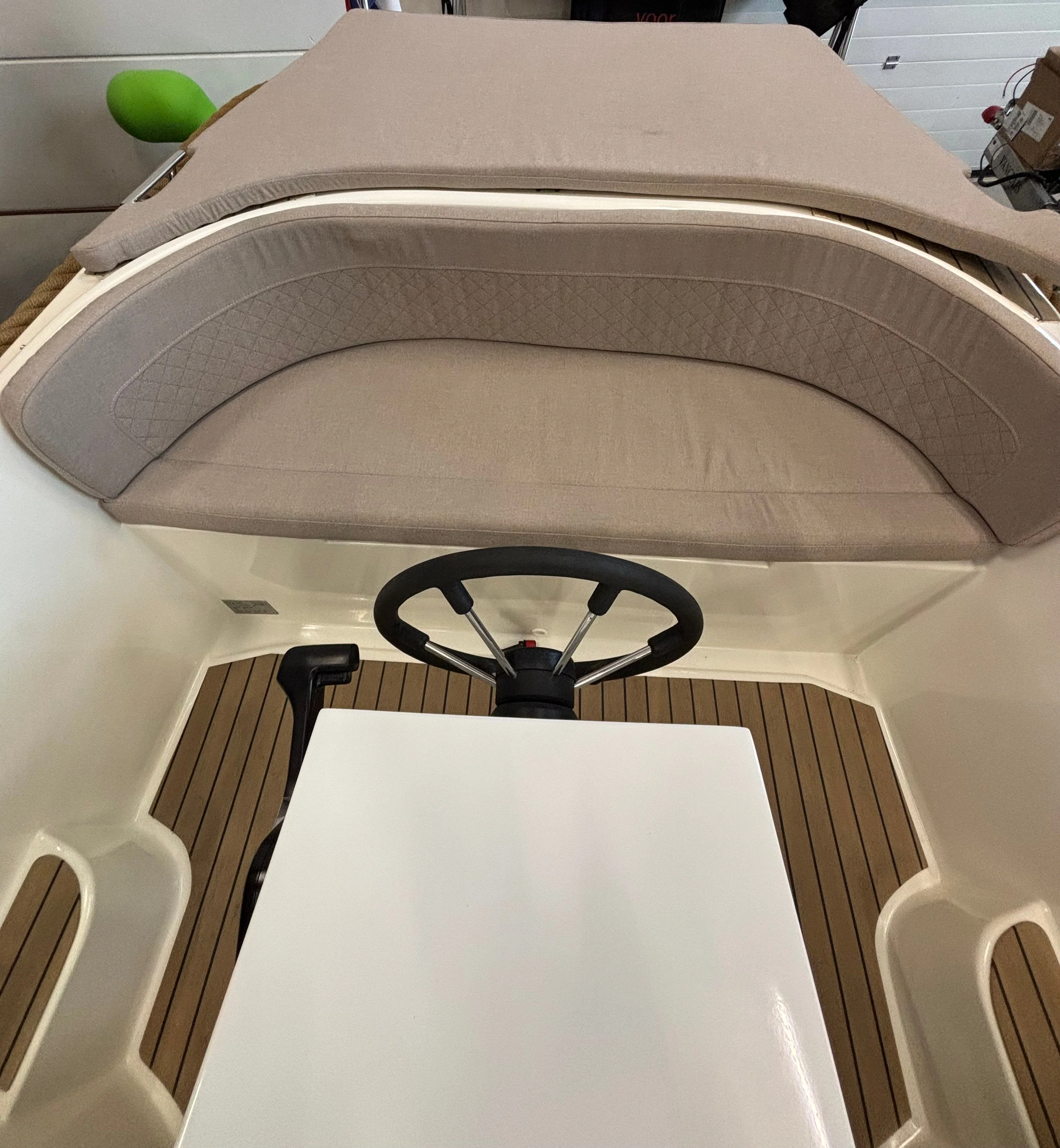 Marinaut 590 Tendersloep 6 meter 8 personen - Image 101