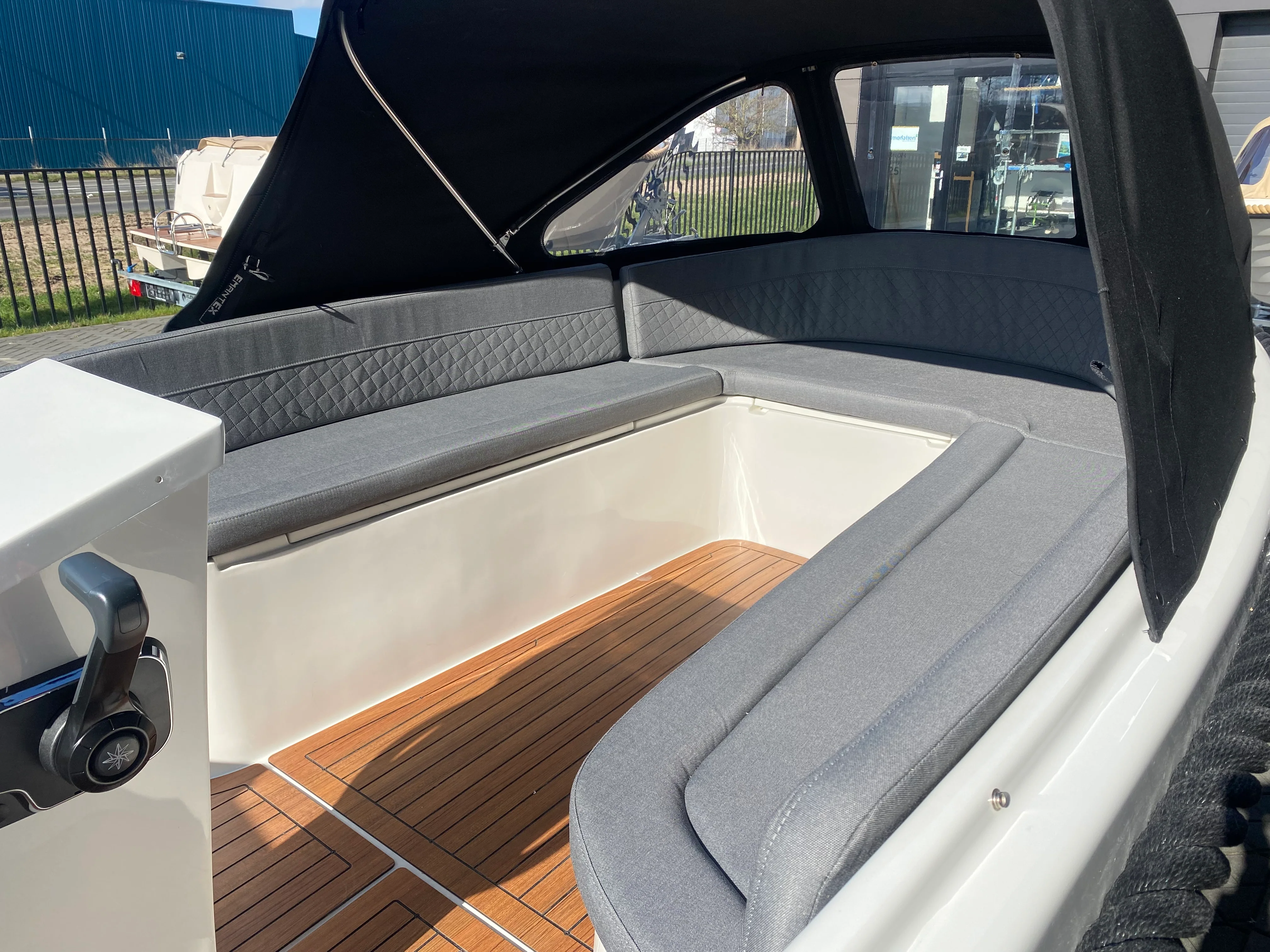 Marinaut 590 Tendersloep 6 meter 8 personen - Image 20