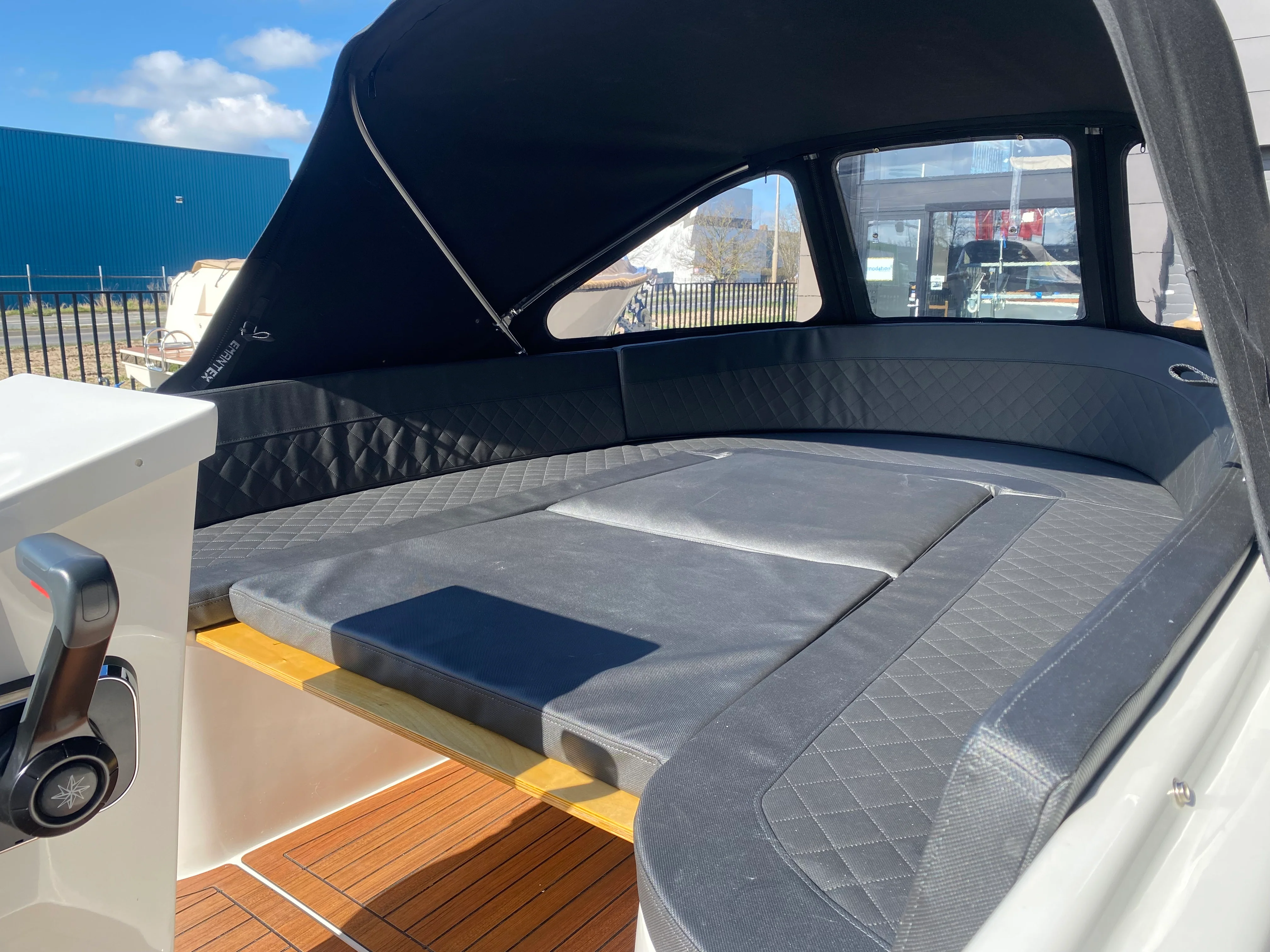 Marinaut 590 Tendersloep 6 meter 8 personen - Image 21