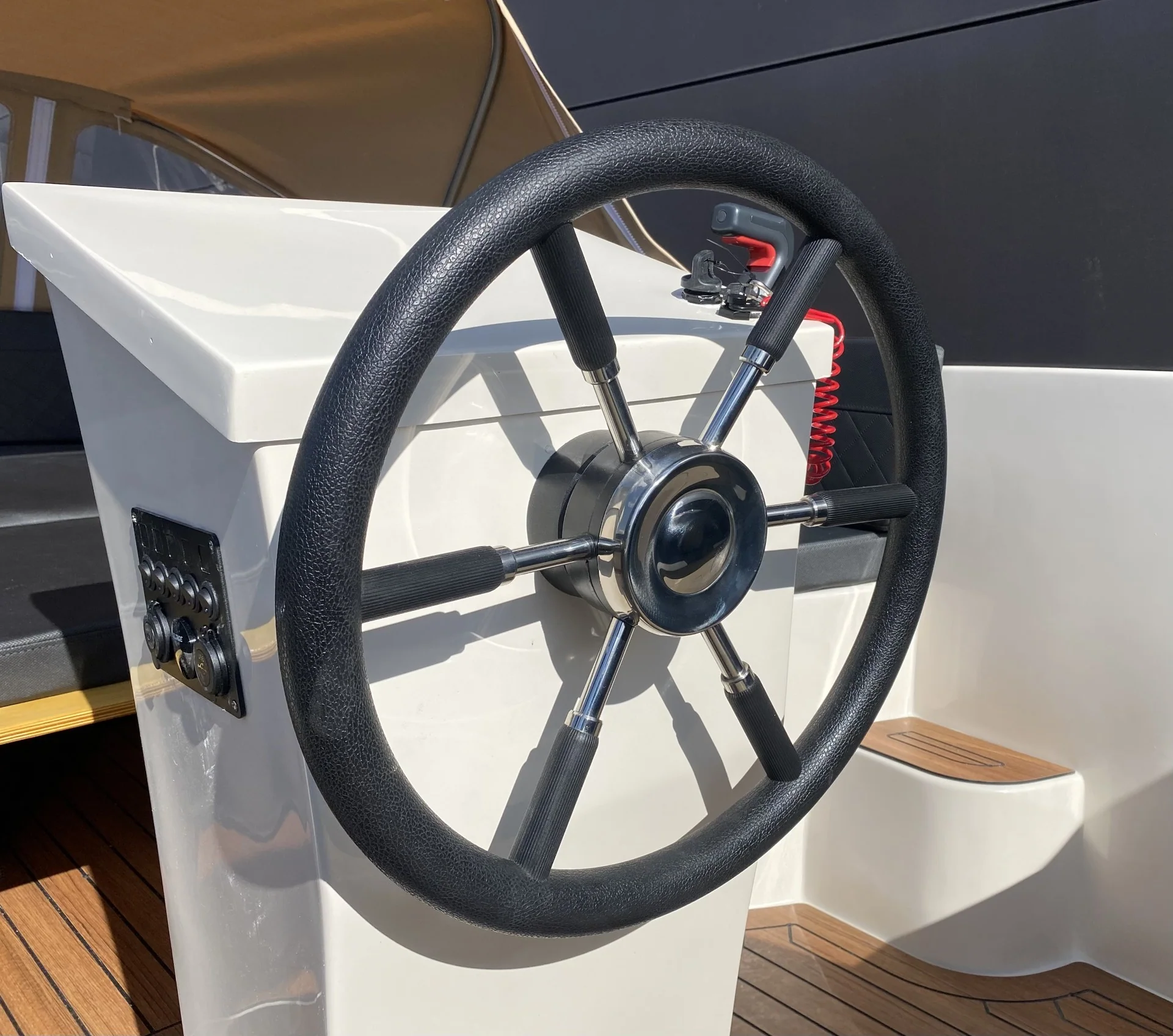 Marinaut 590 Tendersloep 6 meter 8 personen - Image 23