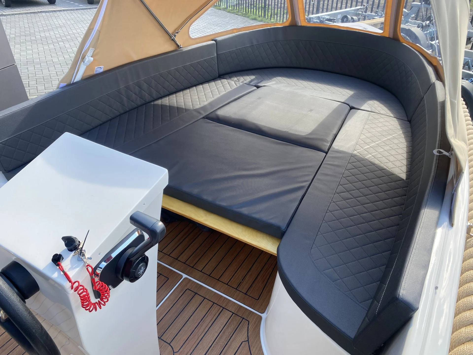 Marinaut 590 Tendersloep 6 meter 8 personen - Image 26