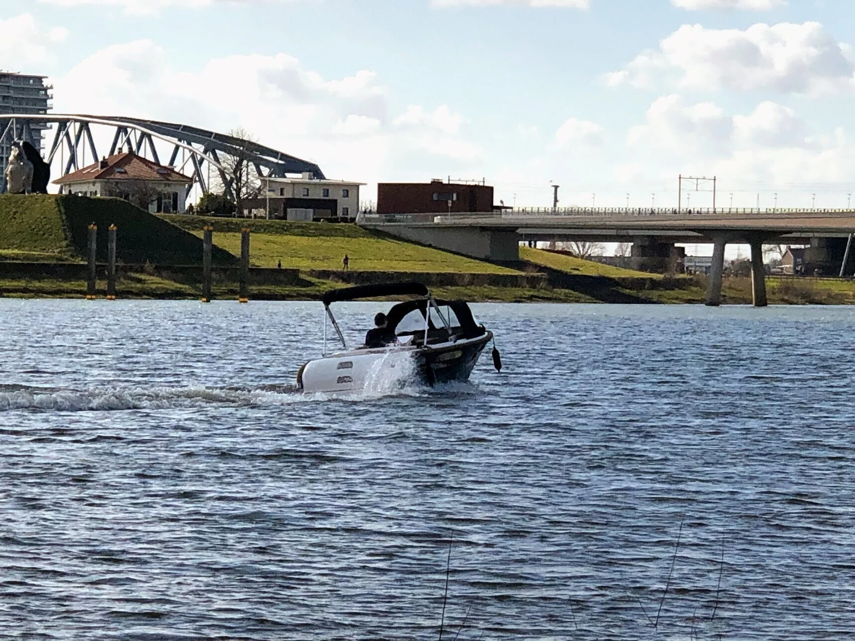 Marinaut 590 Tendersloep 6 meter 8 personen - Image 46