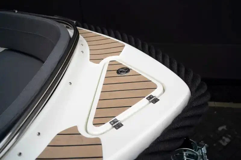 Marinaut 590 Tendersloep 6 meter 8 personen - Image 66
