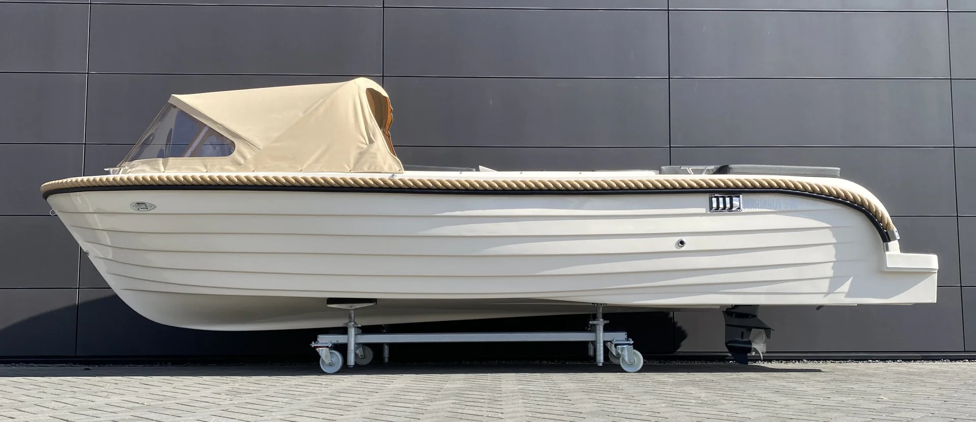 Marinaut 590 Tendersloep 6 meter 8 personen - Image 73