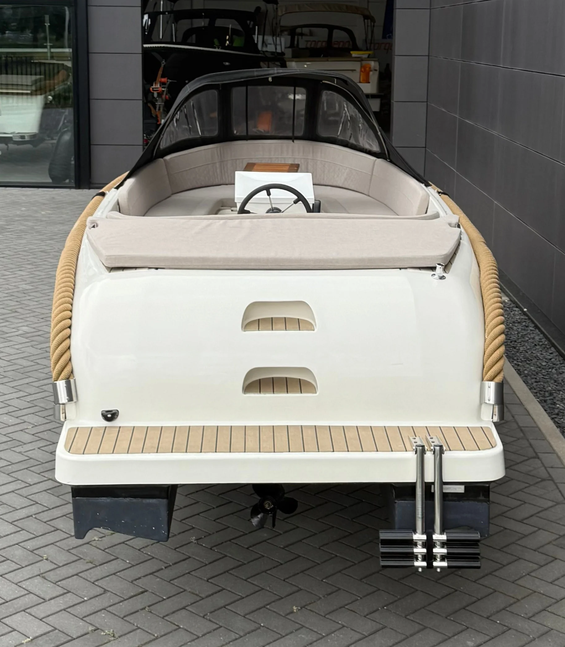 Marinaut 590 Tendersloep 6 meter 8 personen - Image 80