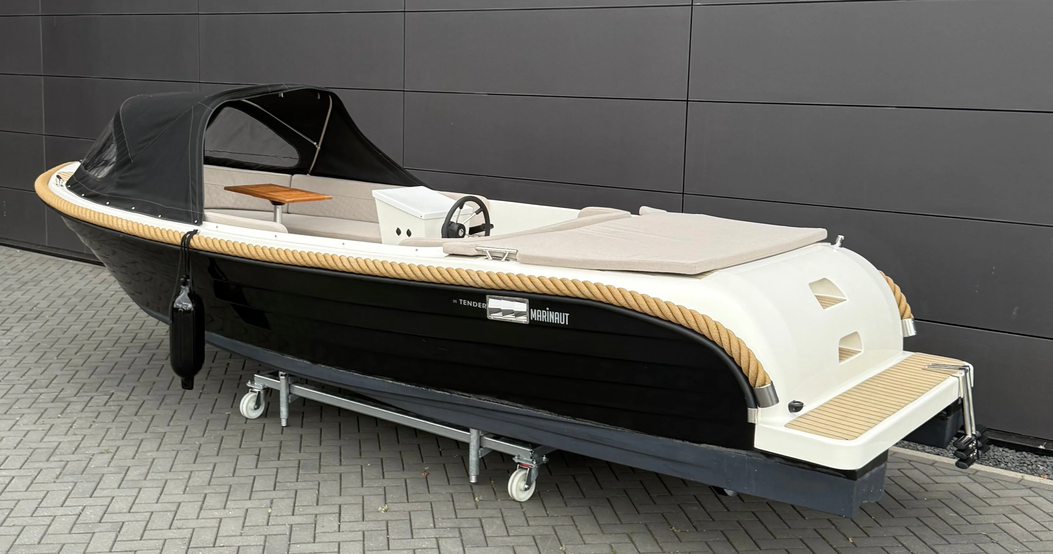 Marinaut 590 Tendersloep 6 meter 8 personen - Image 82