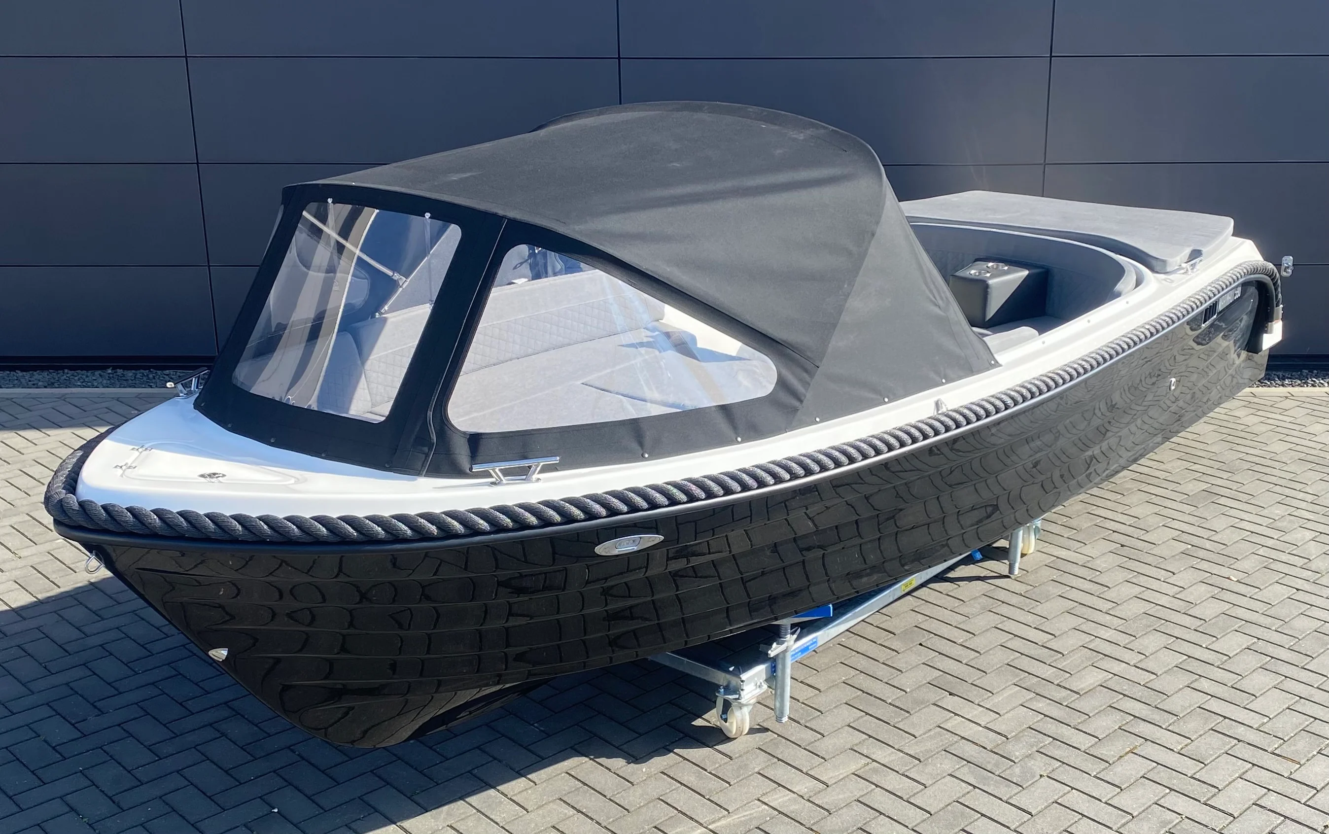 Marinaut 590 Tendersloep 6 meter 8 personen - Image 9