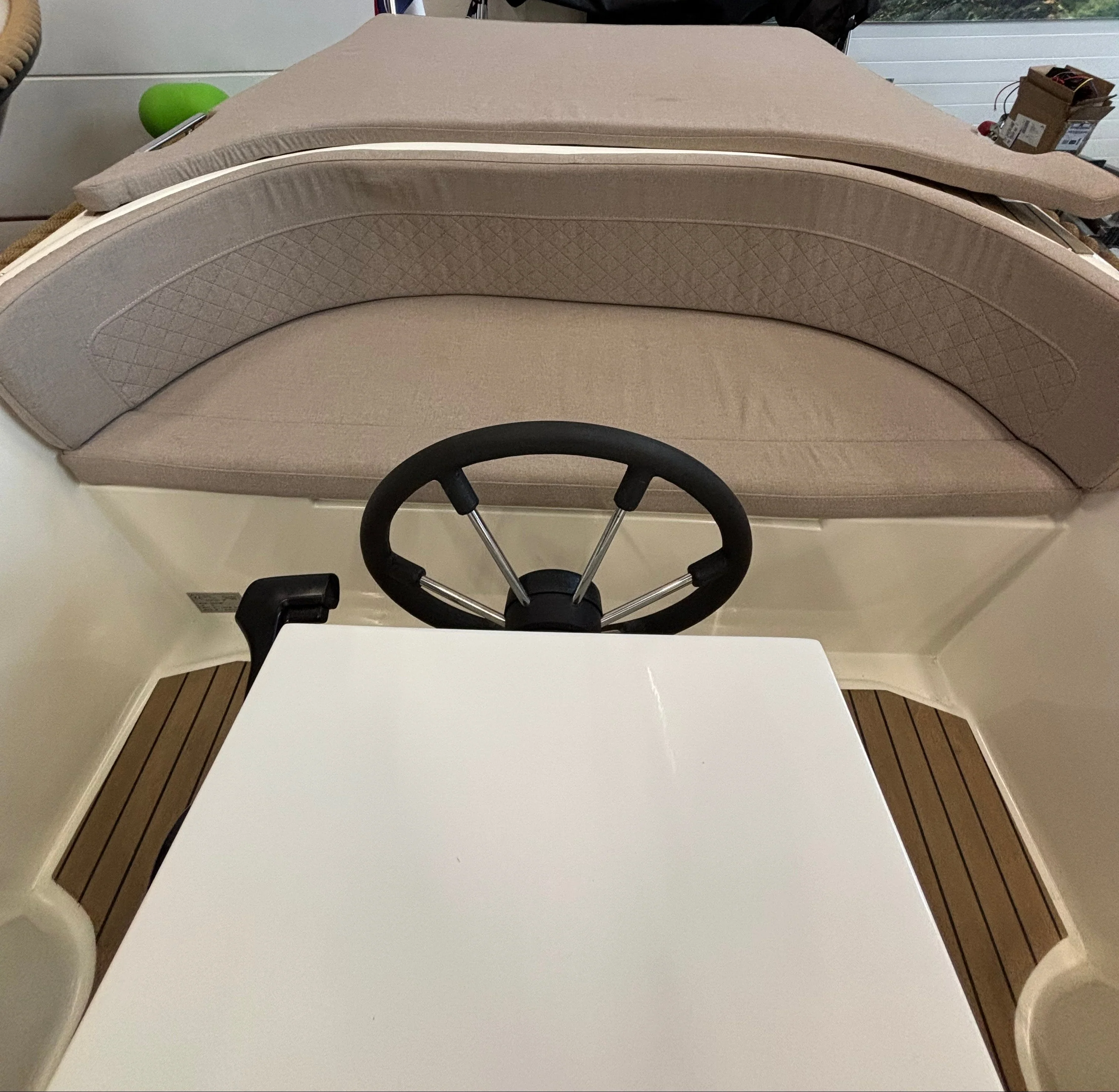 Marinaut 590 Tendersloep 6 meter 8 personen - Image 99