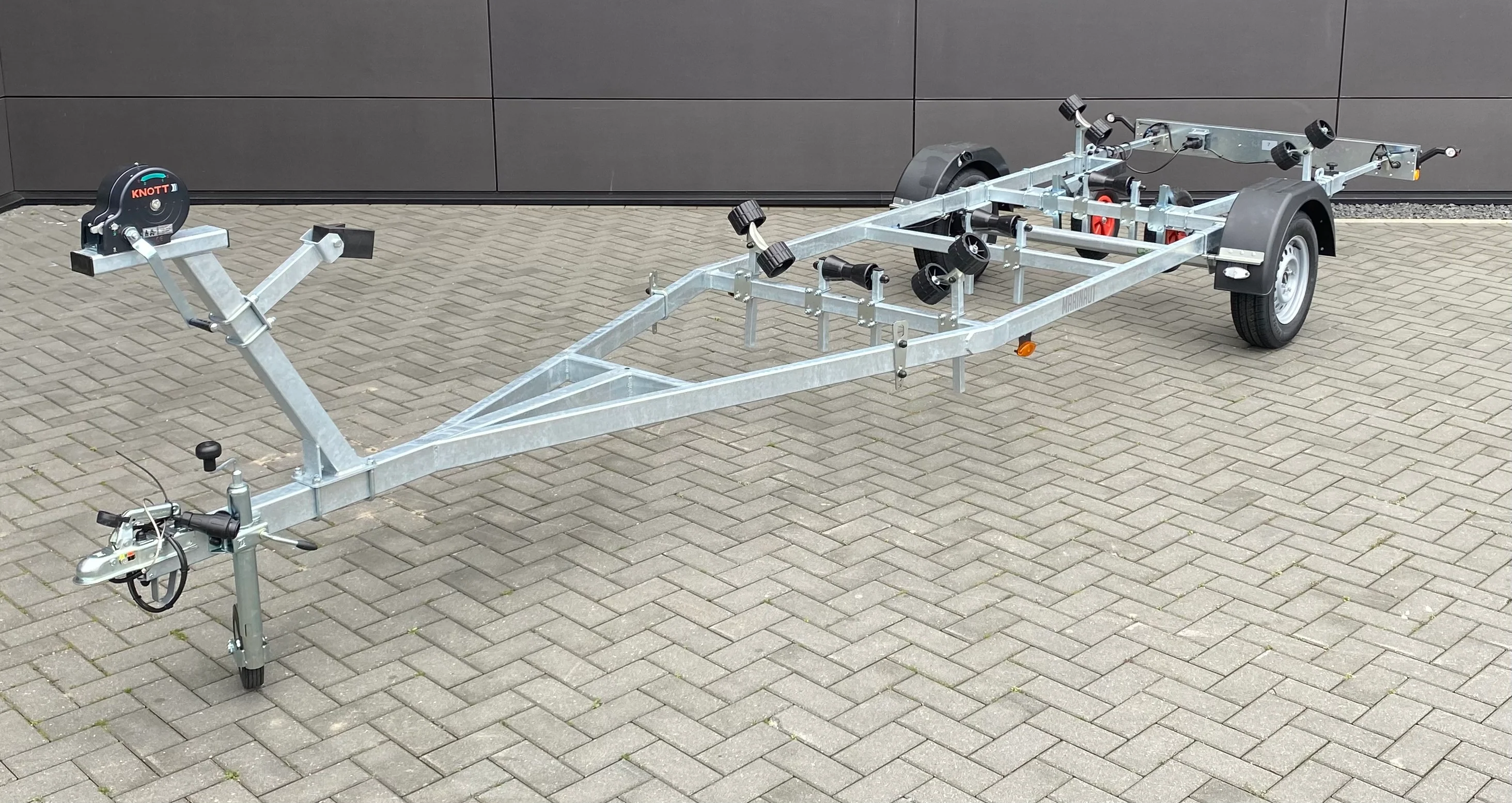 Marinaut 750 Boottrailer tendertrailer tot 565 kilogram en 6,5 meter - Image 9