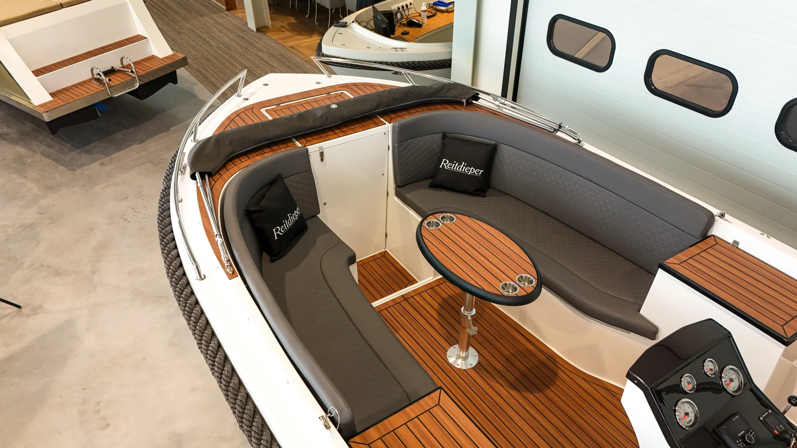 Reitdieper 730 Tendersloep - 7 meter - Image 10