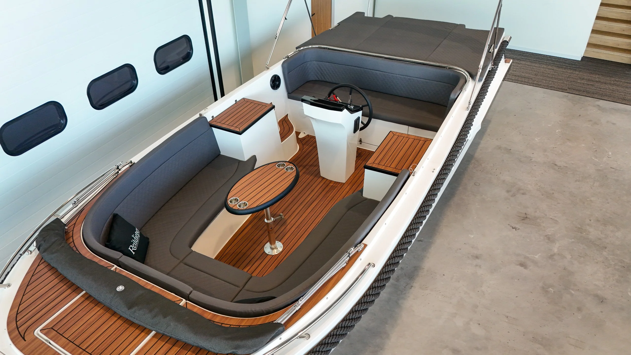 Reitdieper 730 Tendersloep - 7 meter - Image 31