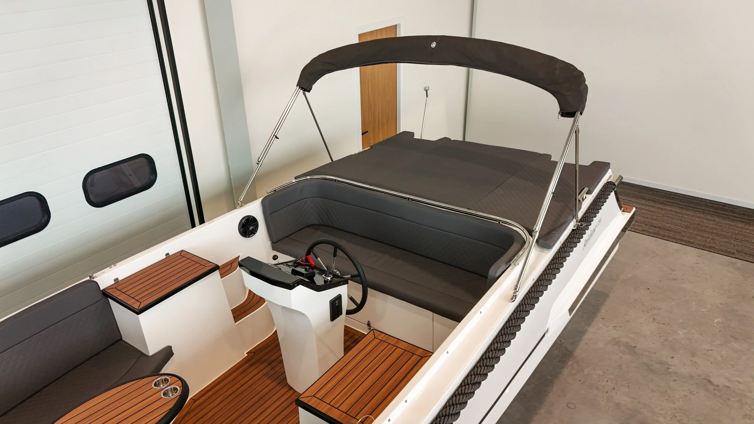 Reitdieper 730 Tendersloep - 7 meter - Image 32