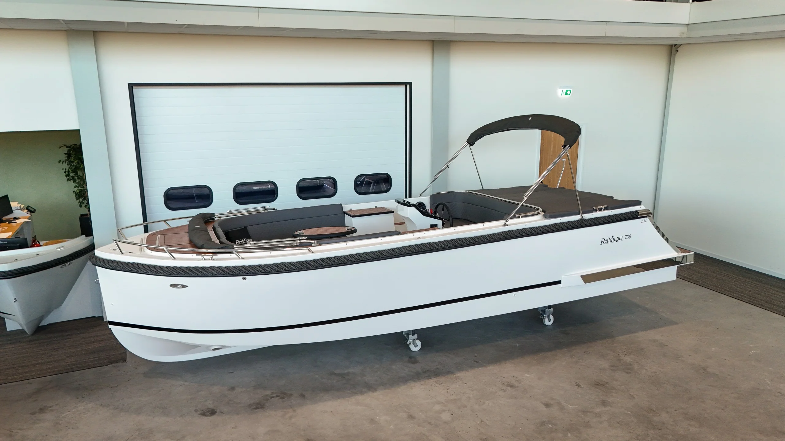 Reitdieper 730 Tendersloep - 7 meter - Image 34