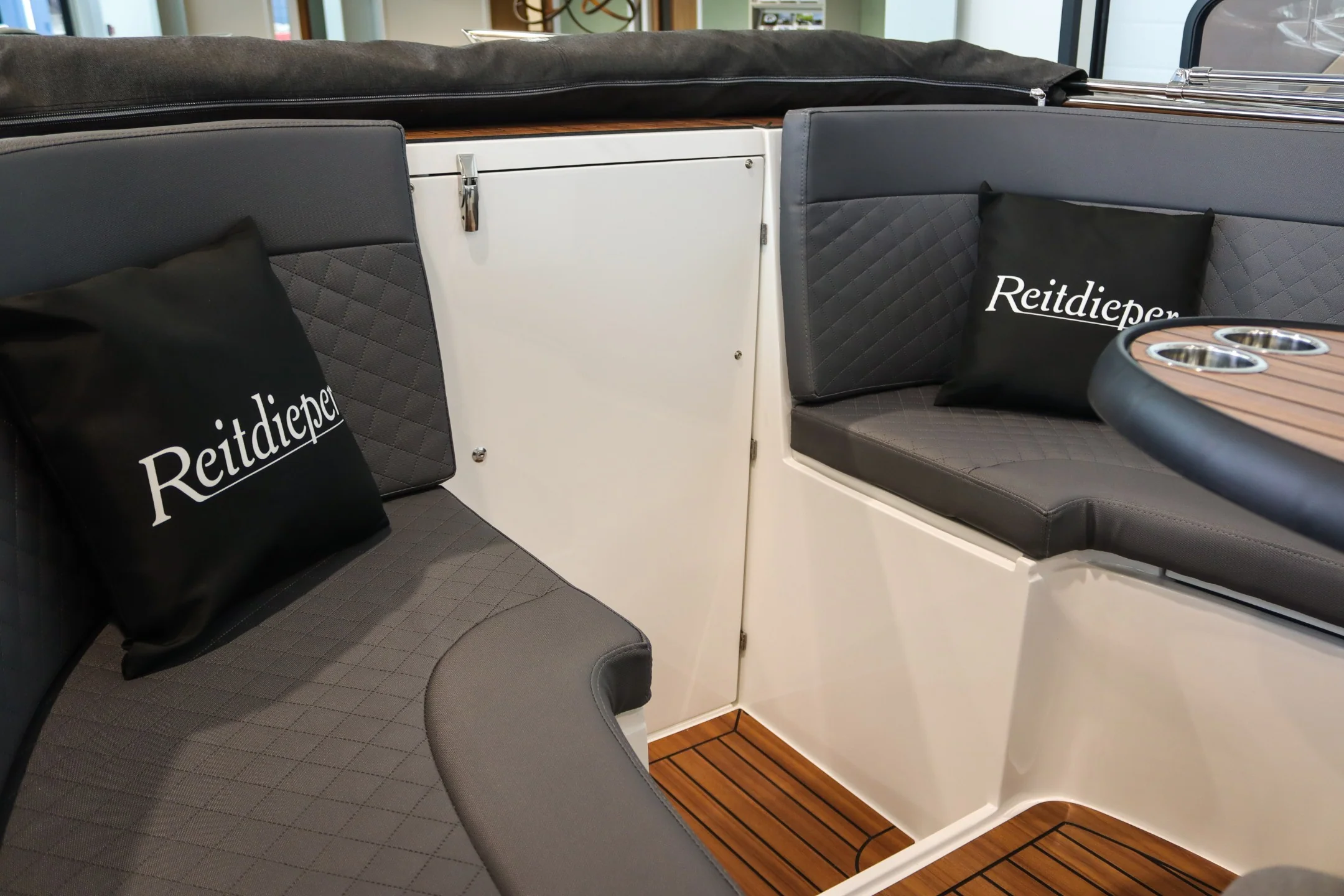 Reitdieper 730 Tendersloep - 7 meter - Image 47