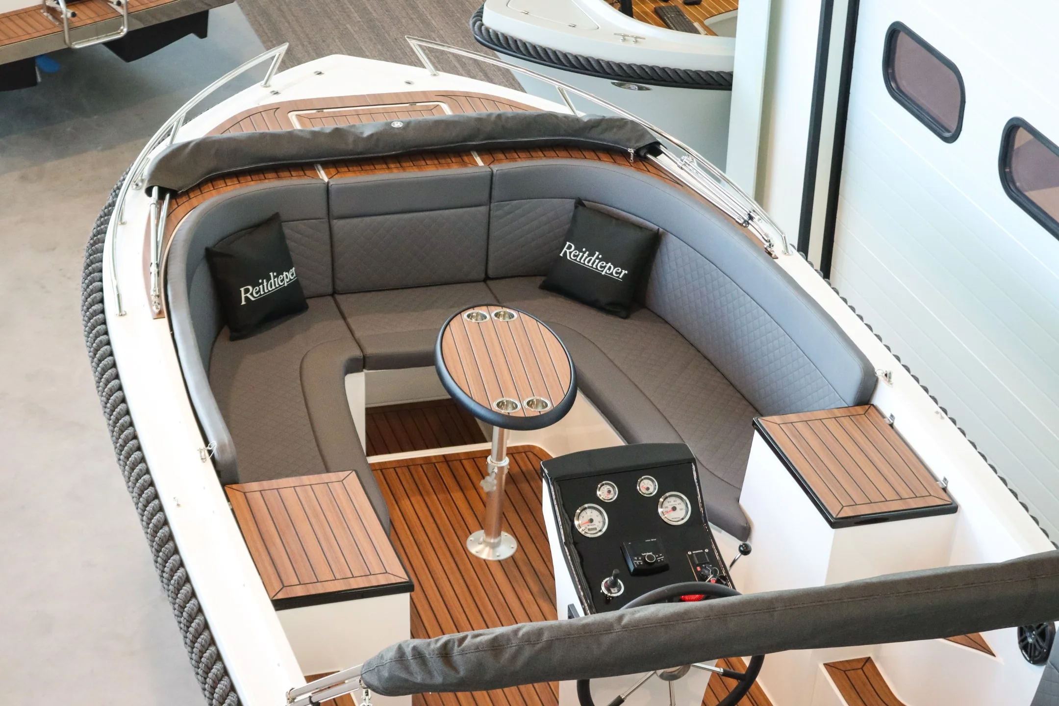 Reitdieper 730 Tendersloep - 7 meter - Image 48