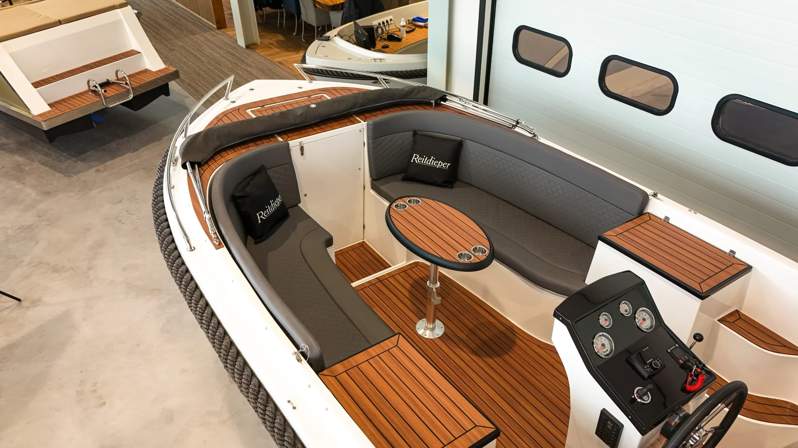 Reitdieper 730 Tendersloep - 7 meter - Image 61