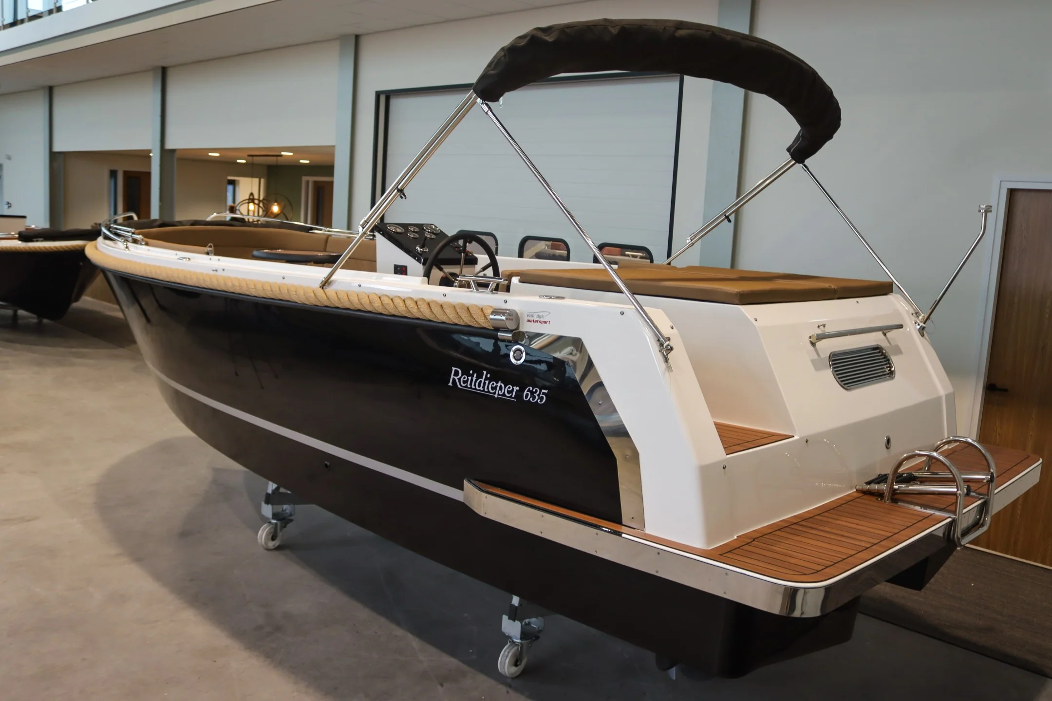 Reitdieper 634 / 635 Tender - Image 18