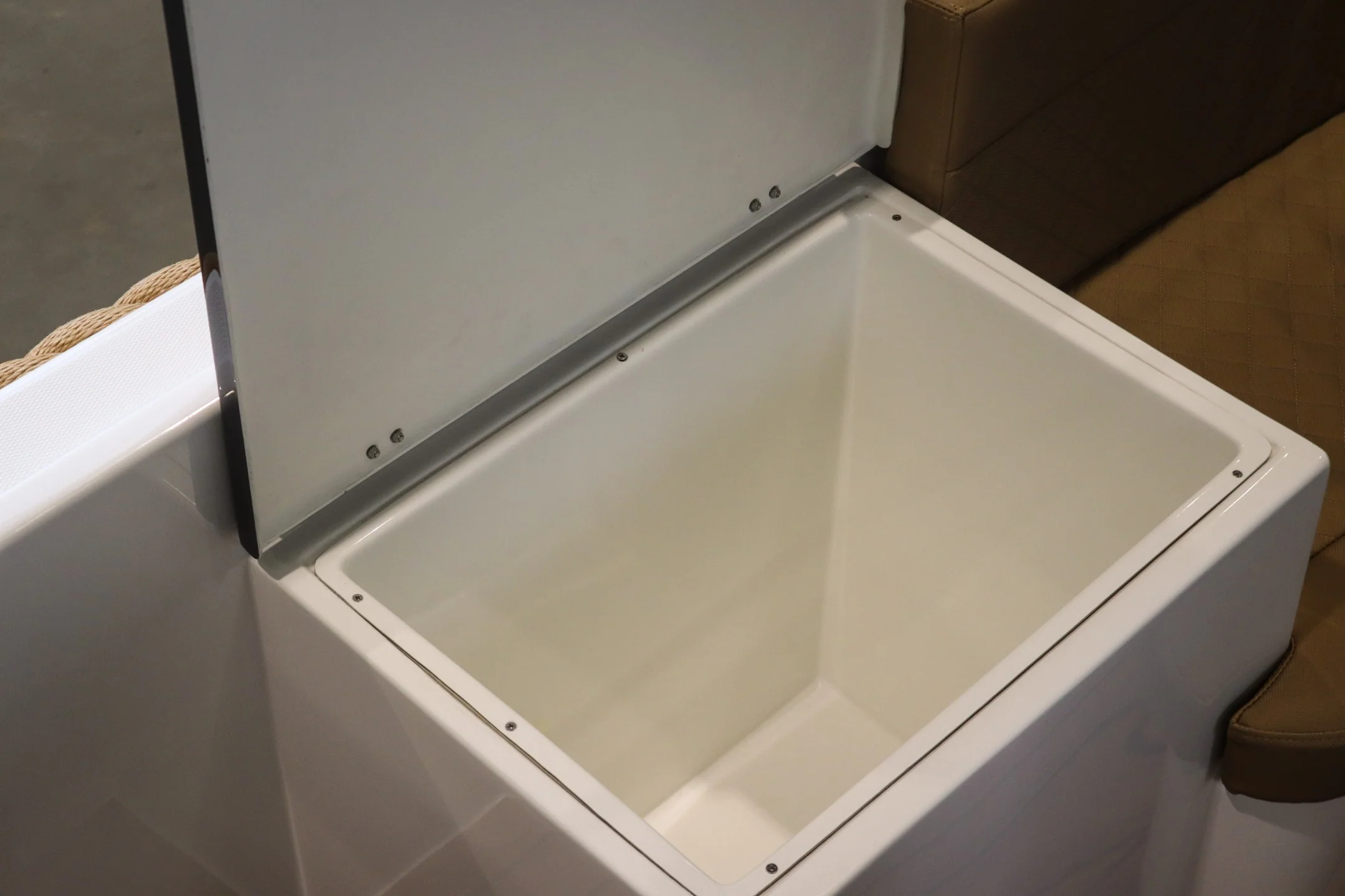 Reitdieper 634 / 635 Tender - Image 21