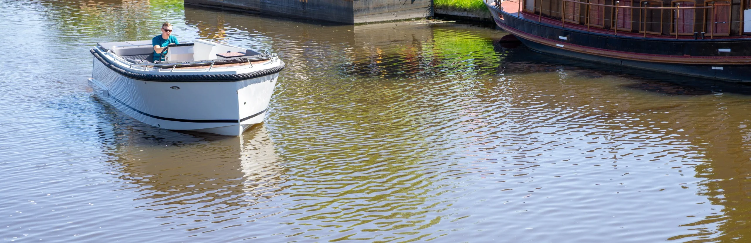 Reitdieper 735 Tender - Image 101