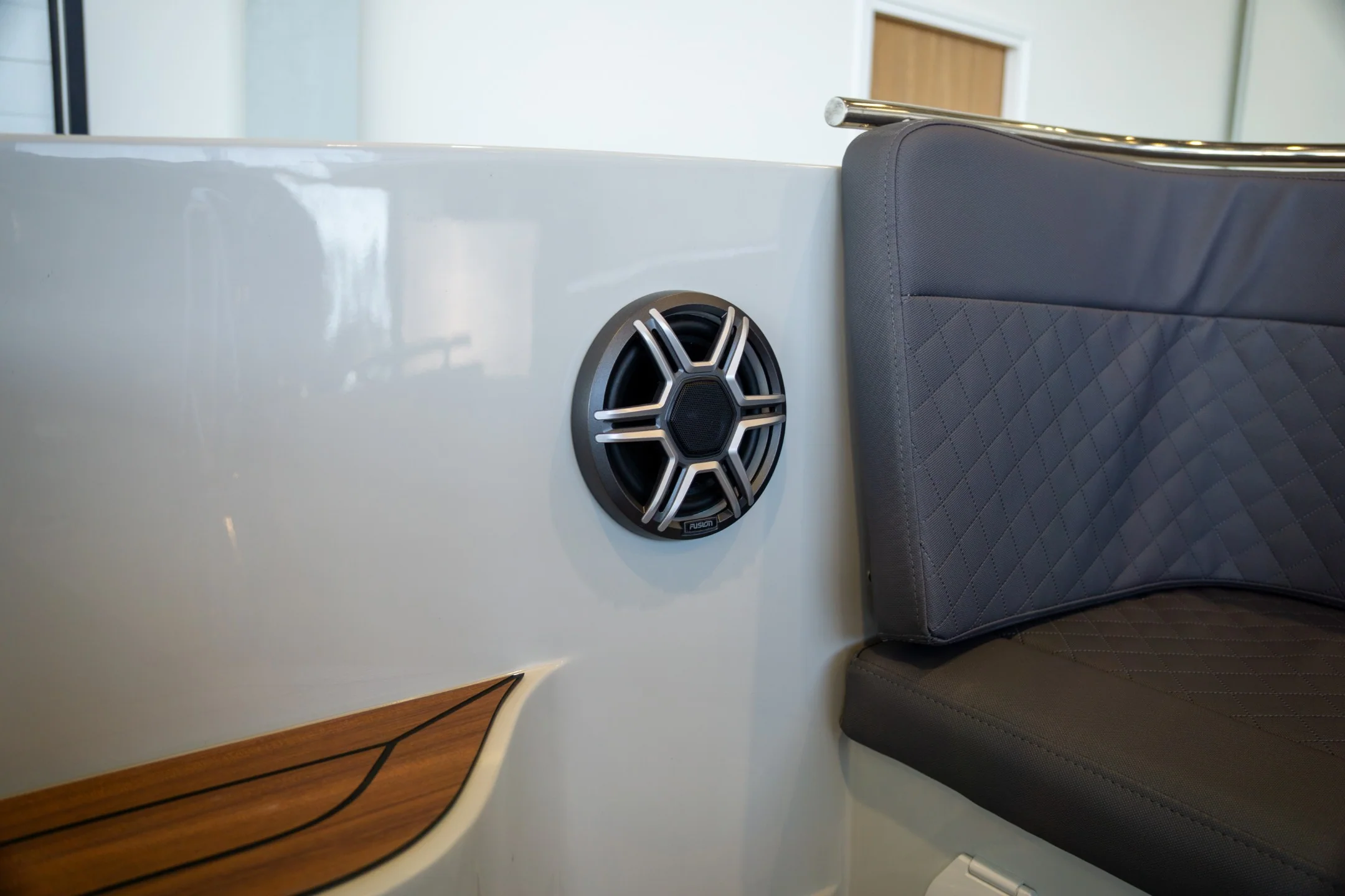 Reitdieper 735 Tender - Image 41