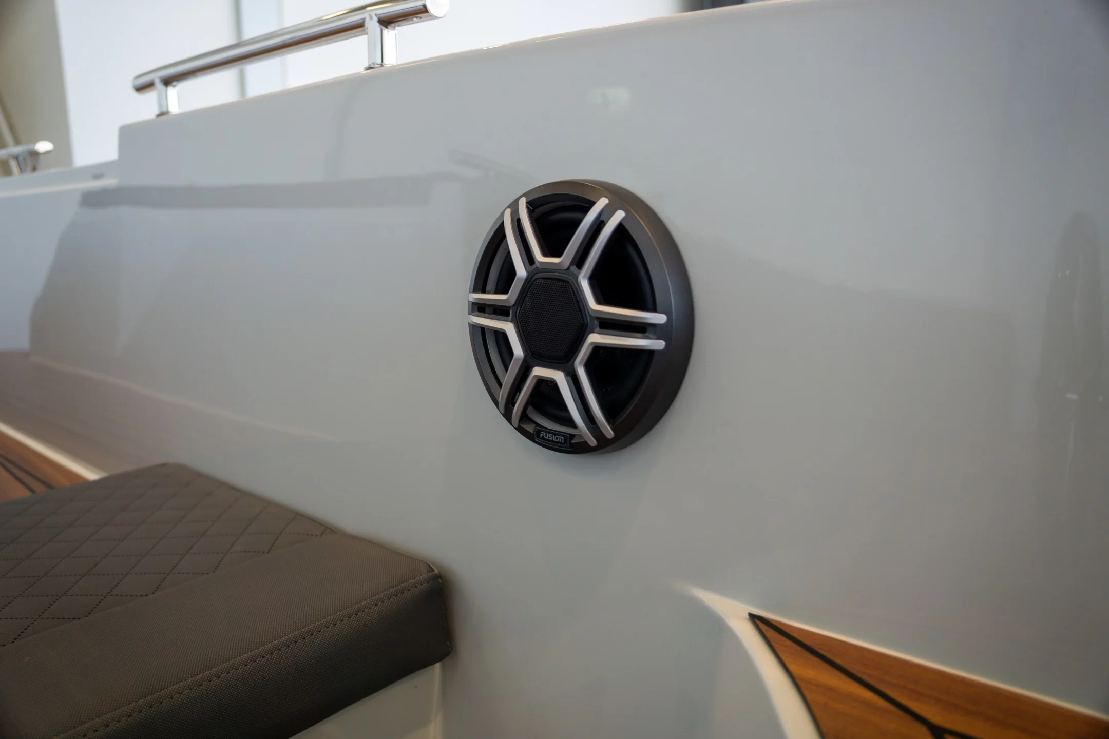 Reitdieper 735 Tender - Image 44